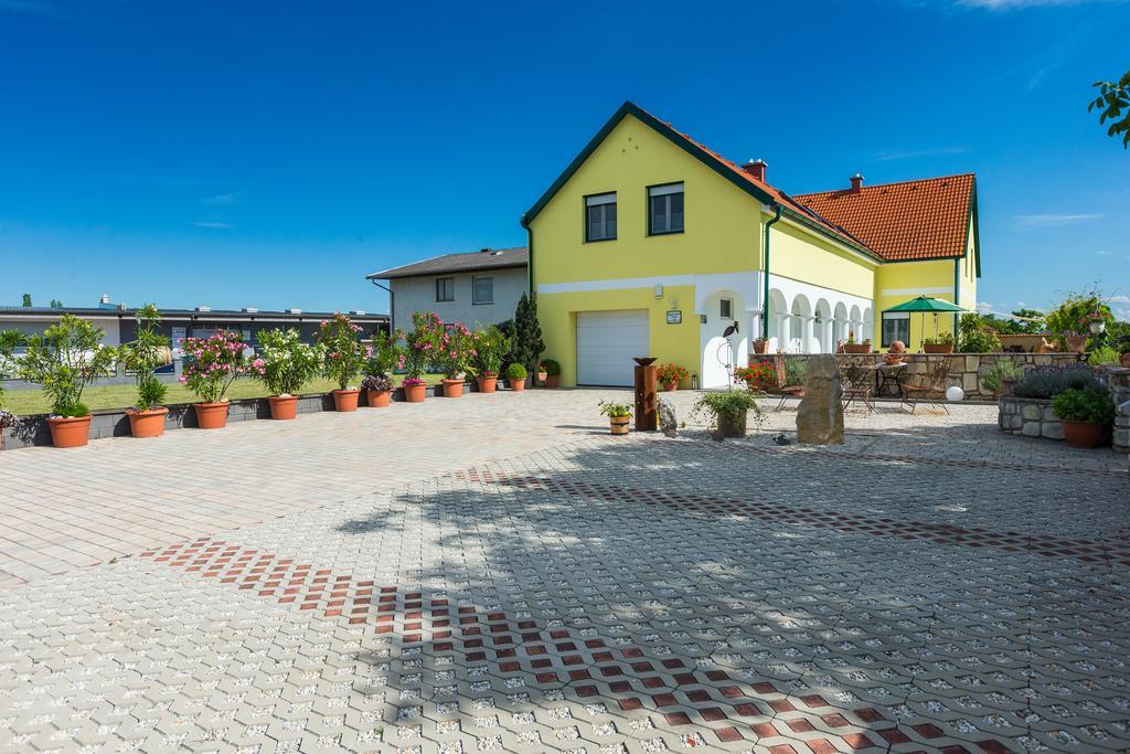 Appartementhaus Freiler 莫比斯希安西 外观 照片
